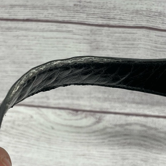 Vera Bradley Black Quilted Microfiber Shoulder Bag with Patented Leather Strap - Picture 7 of 14